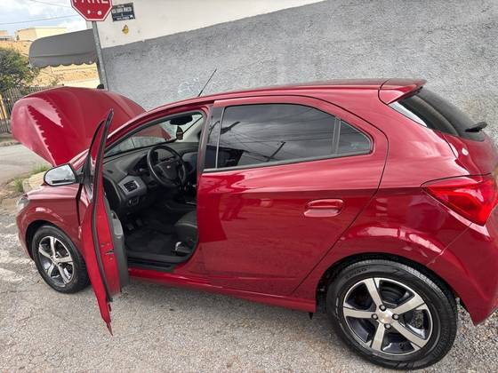 CHEVROLET ONIX 1.4 MPFI LTZ 8V FLEX 4P MANUAL